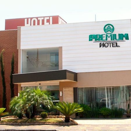 Hotel Premium Pirassununga Bagian luar foto