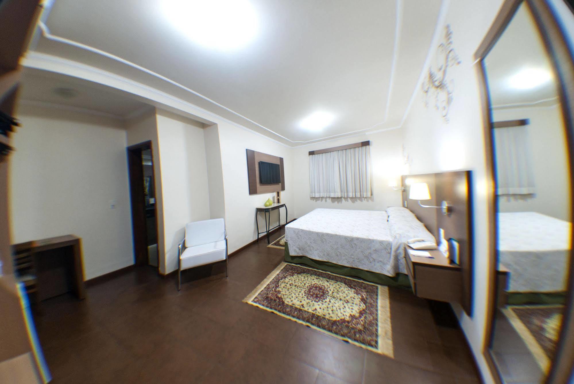 Hotel Premium Pirassununga Bagian luar foto